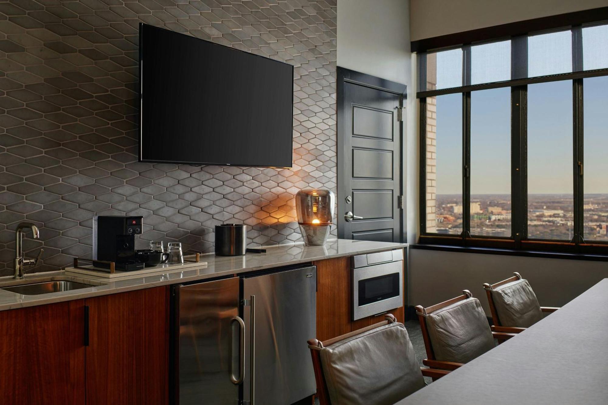 Renaissance Saint Elm Dallas Downtown Hotel Exterior foto