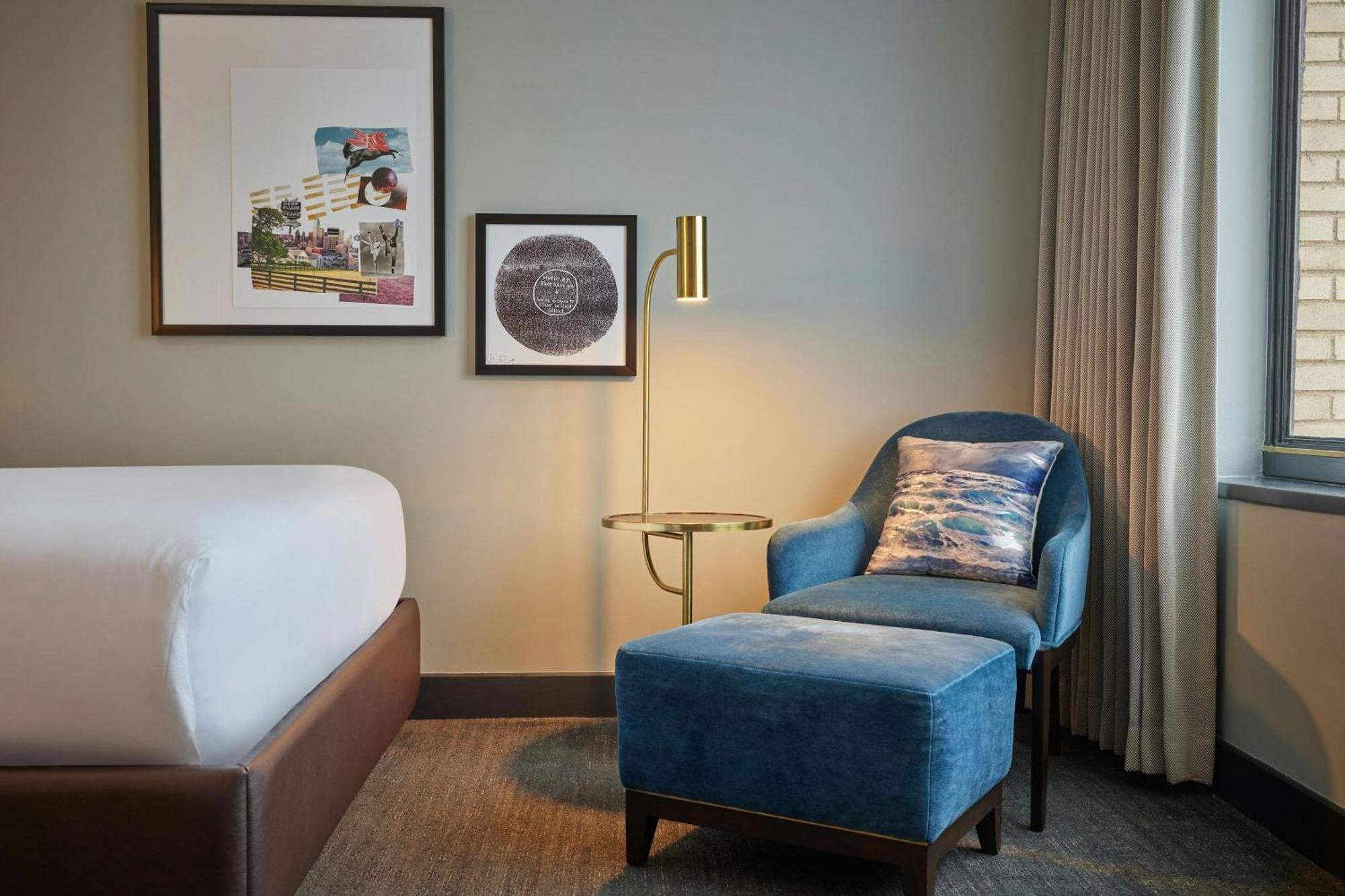 Renaissance Saint Elm Dallas Downtown Hotel Exterior foto